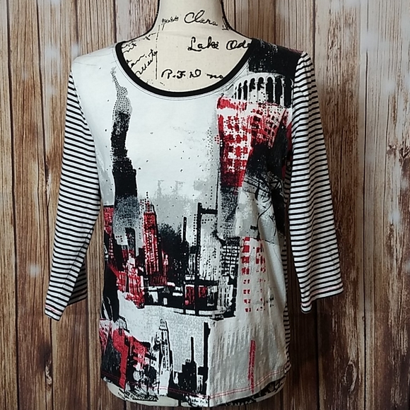 Onque casual top - Picture 1 of 4
